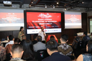 , Krisantus Kurniawan, memanfaatkan forum Your Gateway to Investing in Indonesia sebagai sarana strategis untuk mempromosikan potensi unggulan Kalimantan Barat sekaligus mendorong masuknya investasi asing yang bernilai tambah, berkelanjutan, dan berpihak pada kepentingan daer