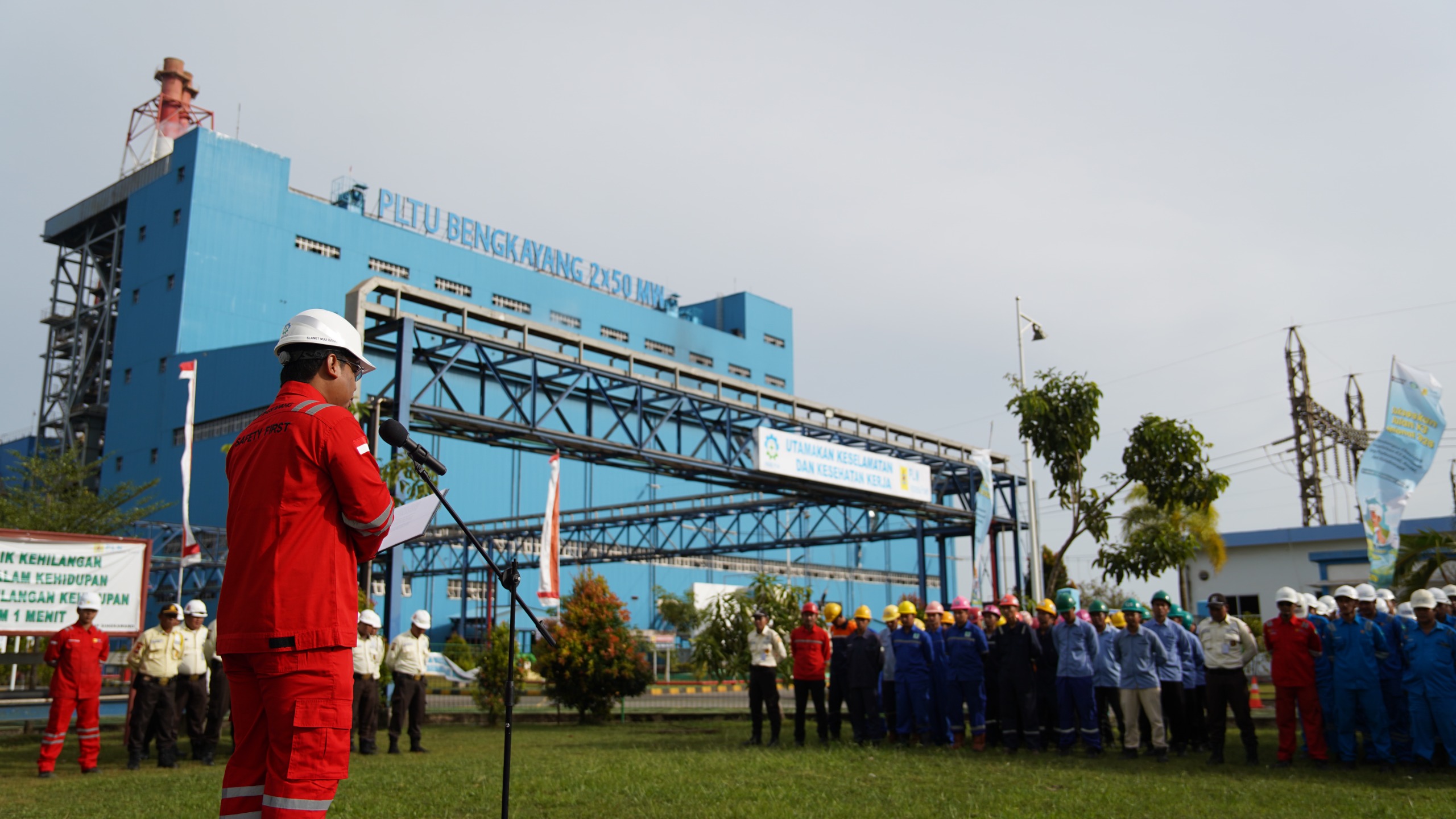 Upacara Bulan K3 Nasional, PLTU Bengkayang Komitmen Bangun Budaya Kerja Aman & Sehat