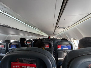 Kabut Asap Tebal, Penerbangan Wings Air Ketapang–Pontianak Dialihkan ke Pangkal Pinang