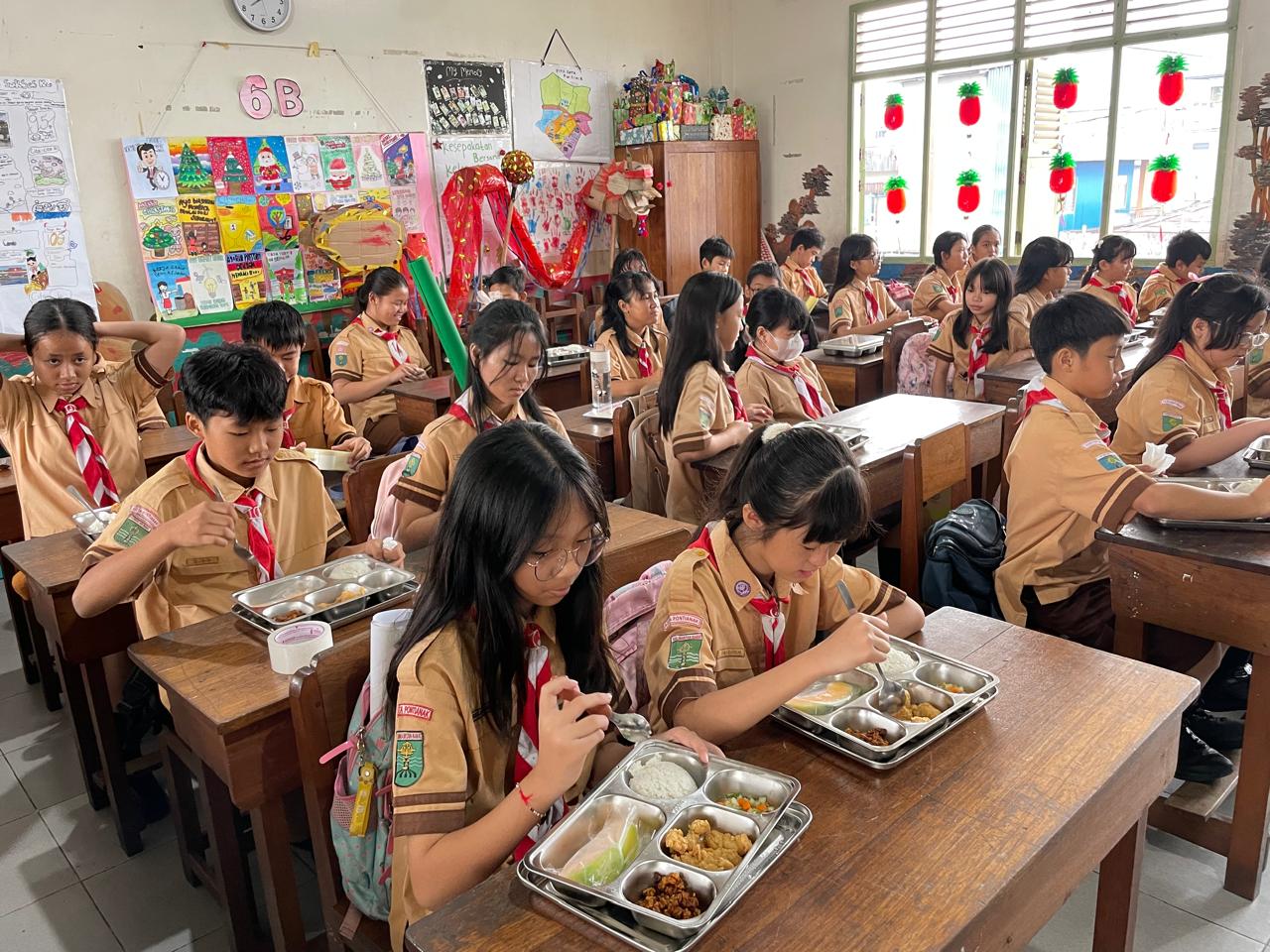 Standar Higienis dan Mesin Pemotong Modern, SPPG Sungai Jawi 5 Perkuat Mutu Makan Bergizi Gratis