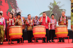 hari puncak cap g meh singkawang