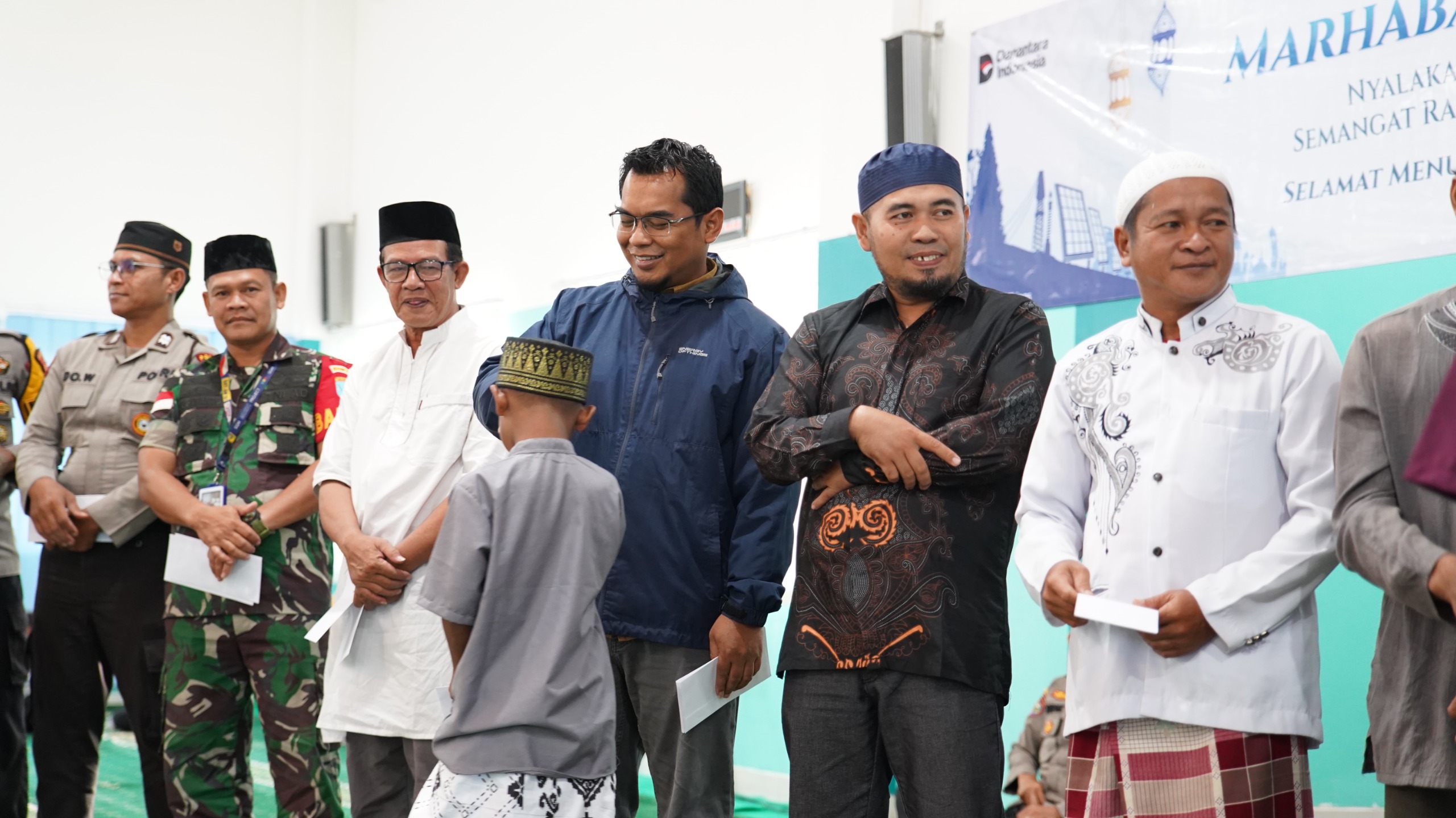 Ramadhan 1447 H, PLN UBP Singkawang Beri Santunan Hingga Ajak Anak Yatim & Kaum Dhuafa Doa Bersama