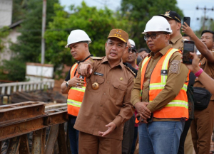 Tangani Jalan Bedayan, Dinas PUPR Kalbar Dorong Solusi Kolaboratif