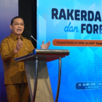 GUBERNUR KALBAR RIA NORSAN TEKANKAN MENTAL BAJA DAN KOLABORASI PENGUSAHA MUDA DI RAKERDA HIPMI KALBAR 2026