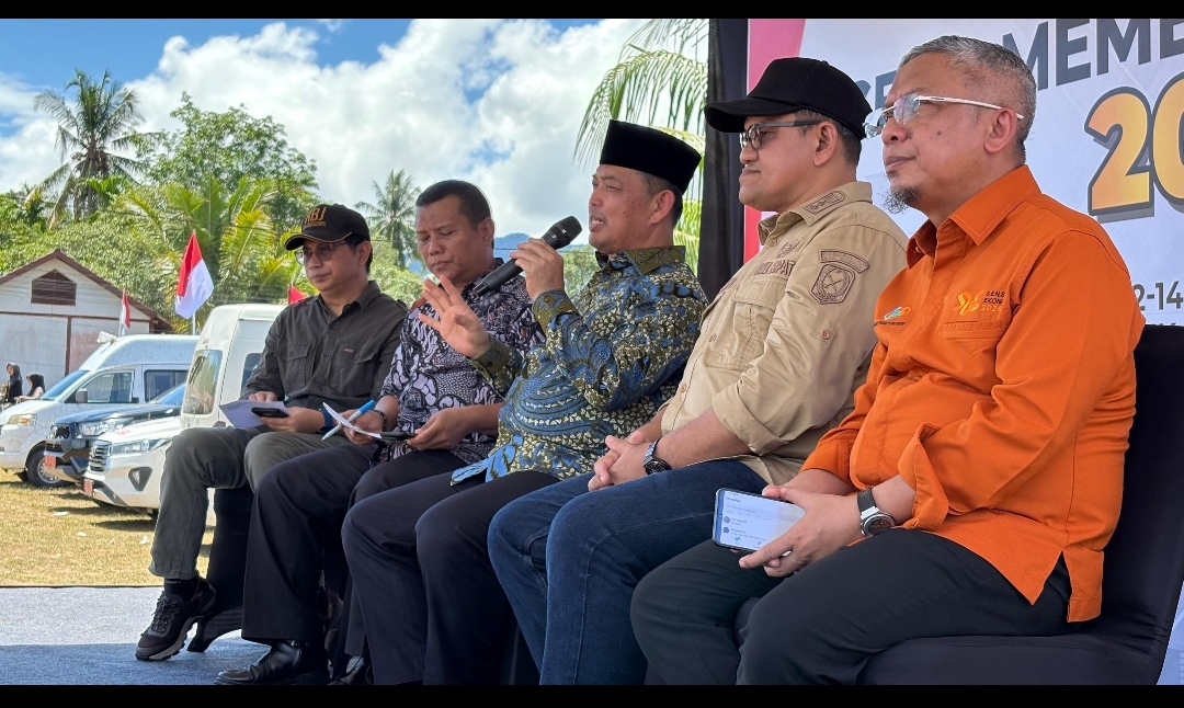 Gema Membangun Desa di Temajuk, Norsan Soroti Tiga Prioritas: Garam, Wisata, dan Infrastruktur