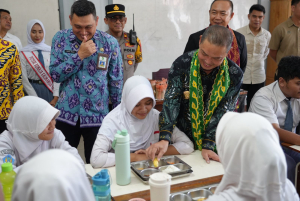 Pemprov Kalbar Minta Perketat Standar Dapur MBG, Harap Beri Sanksi SPPG Tak Sesuai Standar