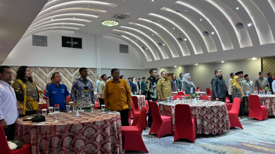 Lewat Dialog Kesbangpol, Pemprov Komitmen Wujudkan Demokrasi yang Berkualitas di Kalbar