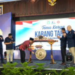Ria Norsan Buka Temu Karya Karang Taruna se-Kalbar, Tekankan Kepemimpinan hingga Pengabdian