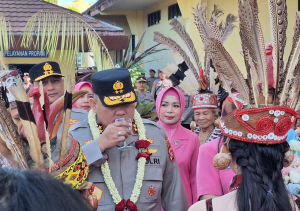 Irjen Alberd Teddy Benhard Sianipar Mulai Tugas sebagai Kapolda Kalbar, Ini Rekam Jejaknya
