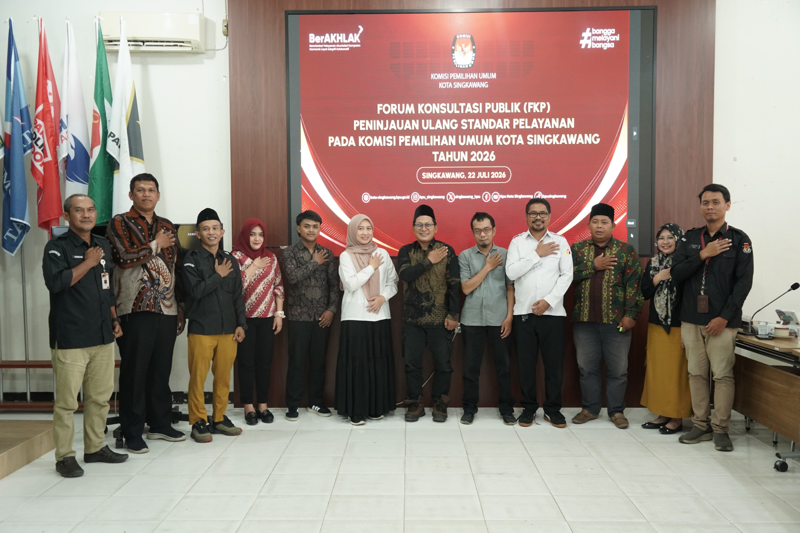Caption: Kegiatan Forum Konsultasi Publik (FKP) di Kantor KPU Kota Singkawang, Rabu (22/7/2026).