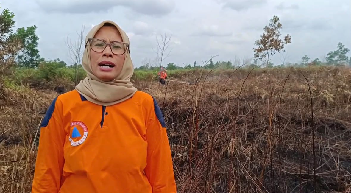 Siagakan Tim Satgas Karhutla, BPBD Kalbar Kerahkan Lima Tim Padamkan Api di Sekitar SMA Negeri 4 Kubu Raya
