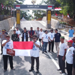 Warga Paloh Antusias Hadiri ‎Semarak 1.000 Bendera Merah Putih di Perbatasan