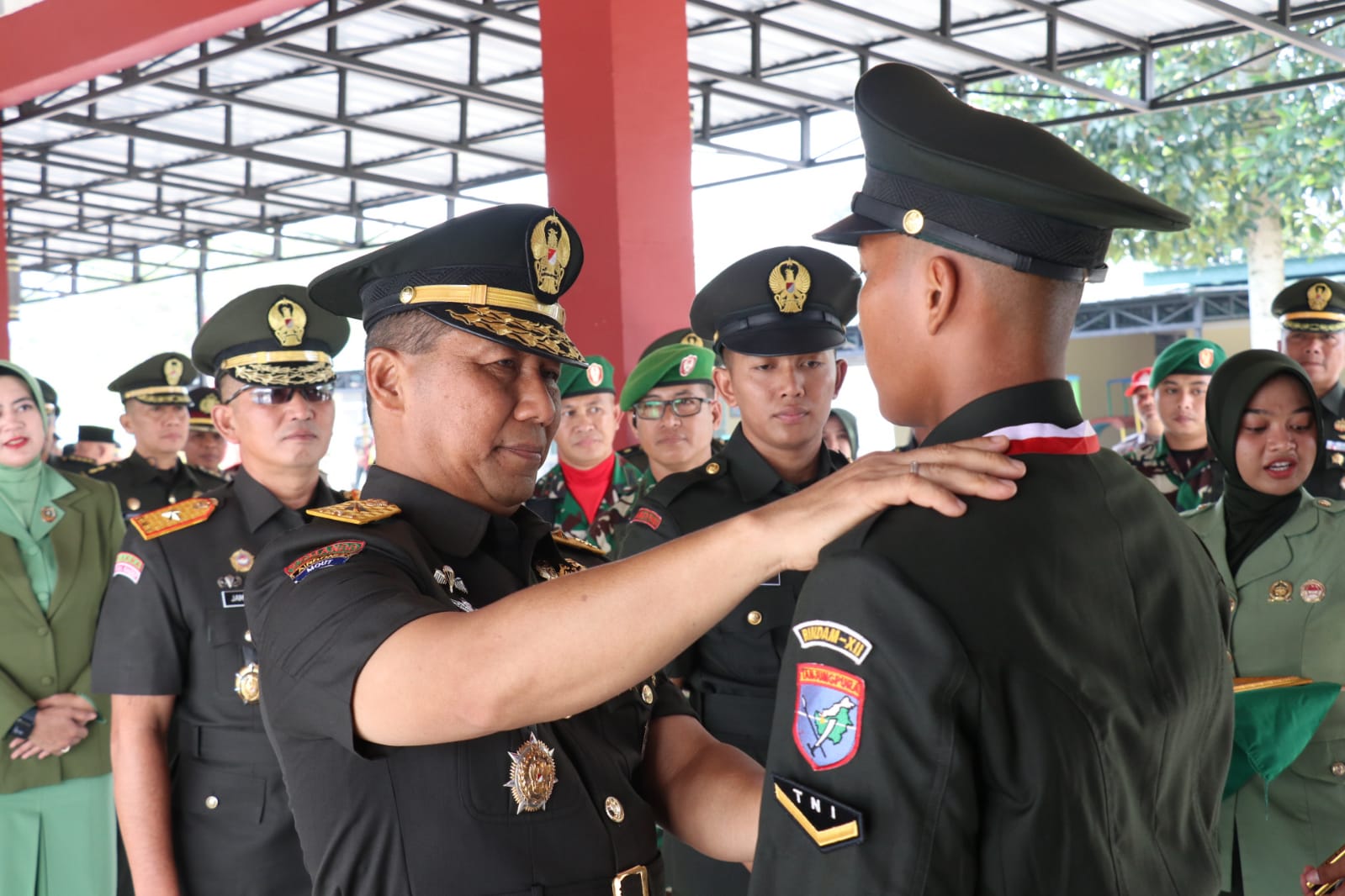 Kasdam XII/Tpr Tutup Pendidikan Pertama Bintara Infanteri TNI AD Gelombang II Tahun 2026