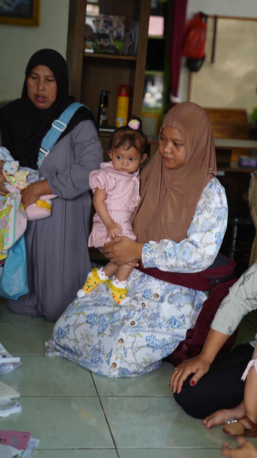 HUT Kemerdekaan RI ke-81, PLN Indonesia Power UBP Singkawang Gelar TJSL di Posyandu, Fokus pada Balita dan Para Ibu