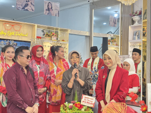 17 Tahun Optik Pontianak, Dari Aksi Sosial hingga Ekspansi ke Jabodetabek