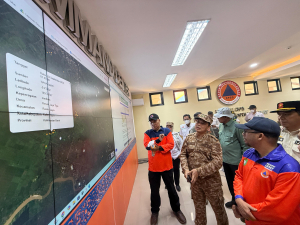 Karhutla Ketapang Jadi Fokus, Norsan Siapkan Pesawat OMC dan Perkuat Dukungan Udara