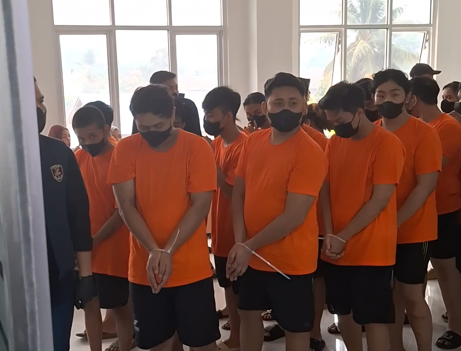 31 WNA Malaysia dan Taiwan Diamankan, Diduga Jalankan Scamming dari Hotel di Pontianak