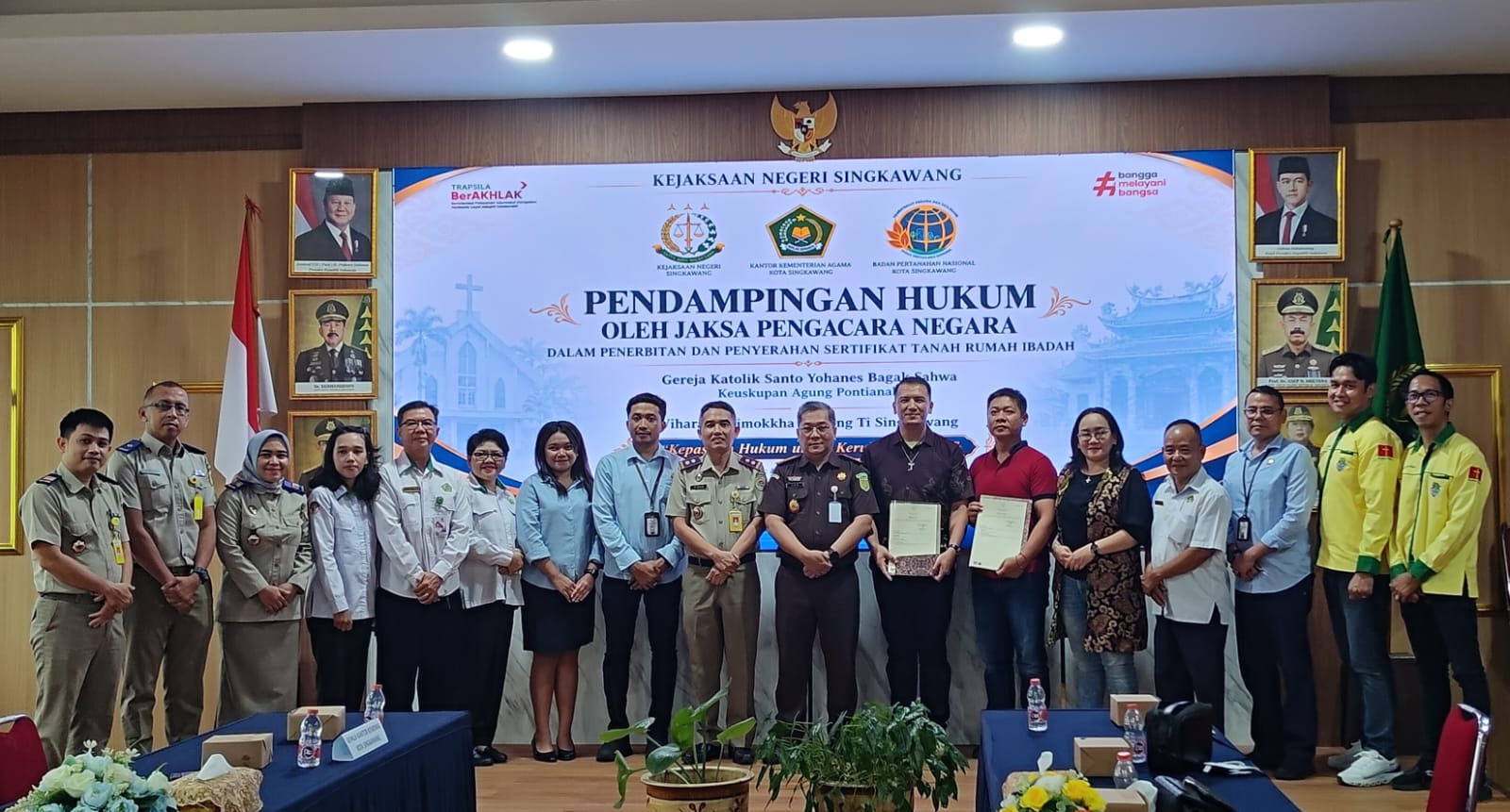 2 Rumah Ibadah di Singkawang Resmi Terima Sertifikat Tanah dari BPN, Proses Penerbitan Didampingi Kejaksaan Negeri